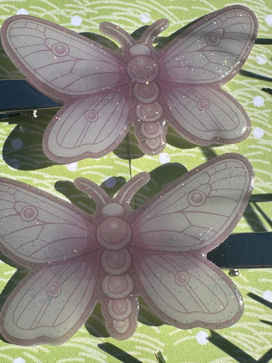 pink moth hair clip set