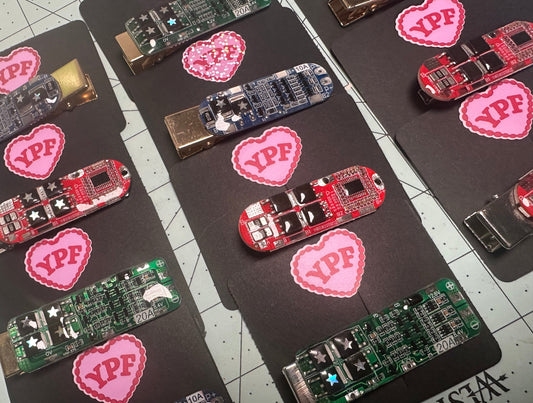 MYSTERY circuitboard hairclip