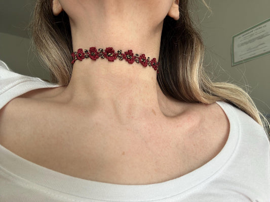 Dark Red Romantic Ribbon Choker